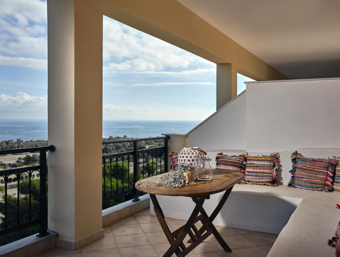 Koríthion Lithies Sea View Boutique Hotel מראה חיצוני תמונה