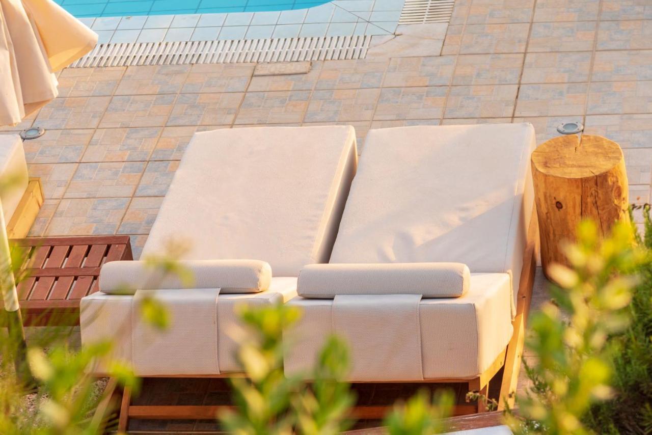 Koríthion Lithies Sea View Boutique Hotel מראה חיצוני תמונה