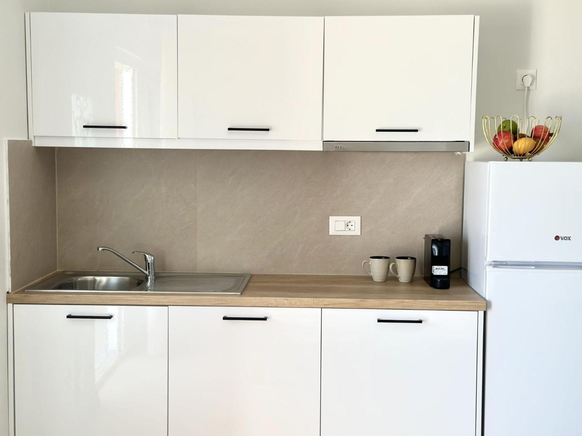 Koríthion Lithies Sea View Boutique Hotel מראה חיצוני תמונה